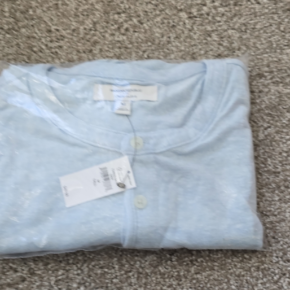 Banana Republic Linen Blend Mens Light Blue Henley Shirt NIB Size M Tall